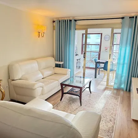 Luxury Unique Flat With 2 Swimming Pools Appartement *