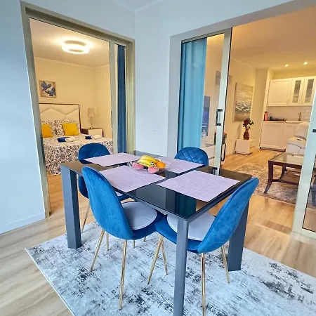 Luxury Unique Flat With 2 Swimming Pools Appartement