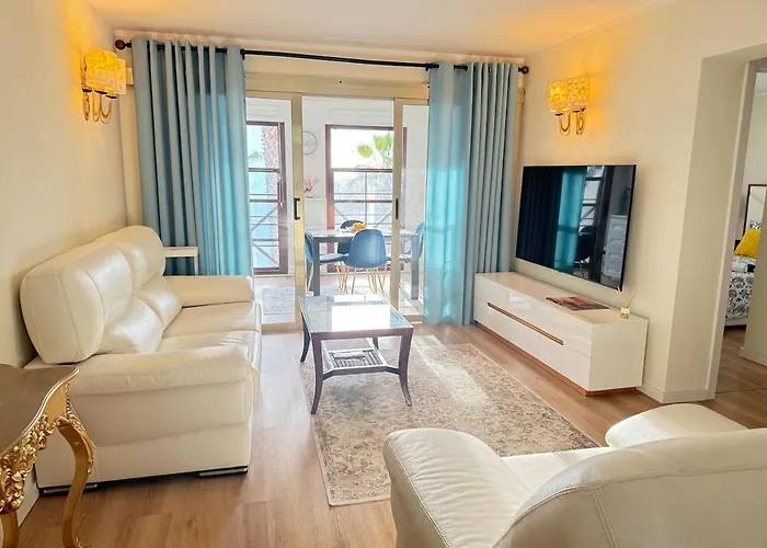 דירה Luxury Unique Flat With 2 Swimming Pools